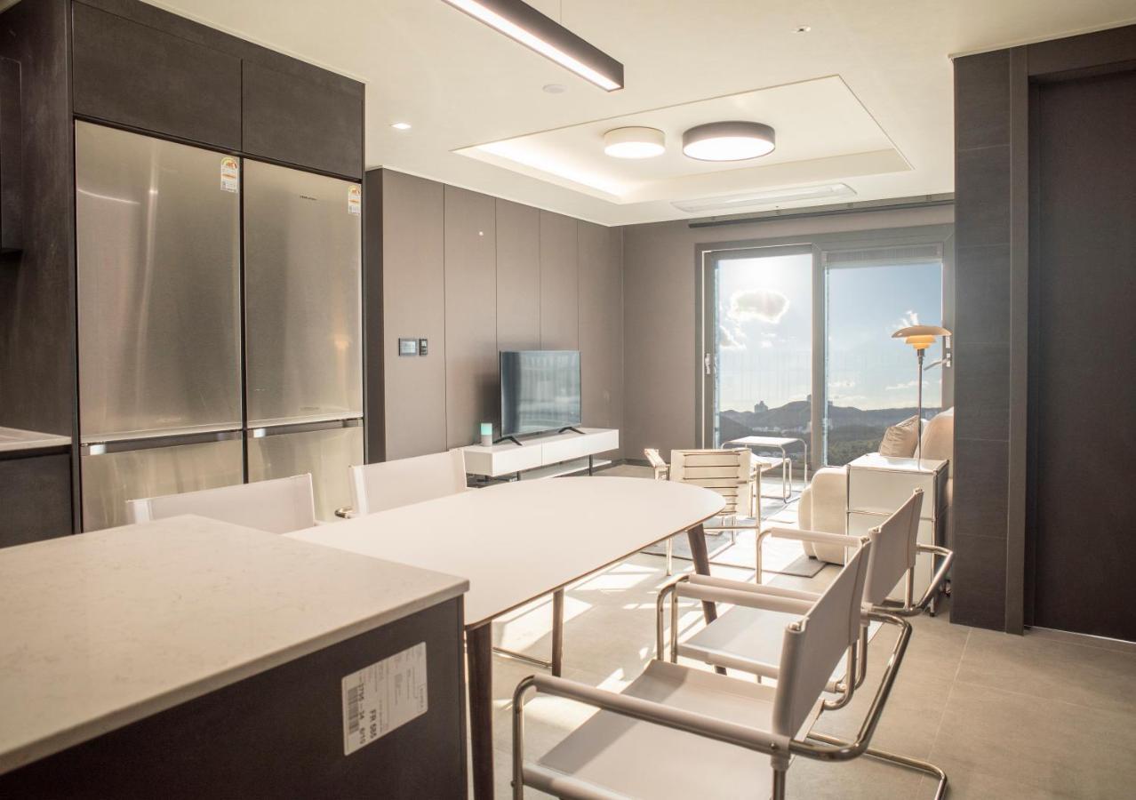 Y Collection By Uh Flat Osiria Aparthotel Busan Luaran gambar